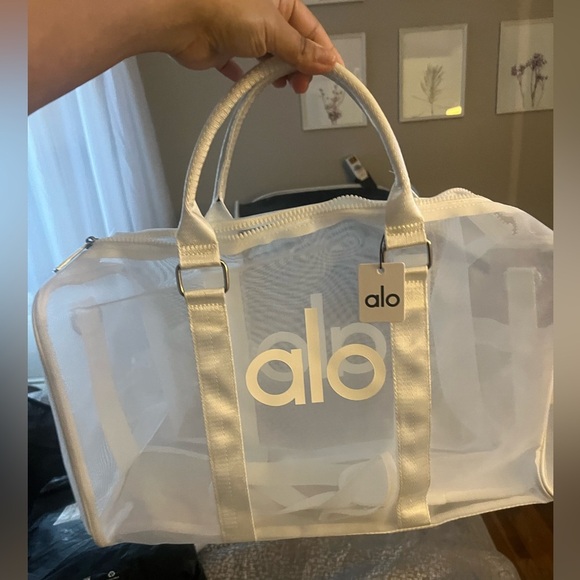 ALO Yoga White mesh duffle! NWT! - Picture 1 of 8